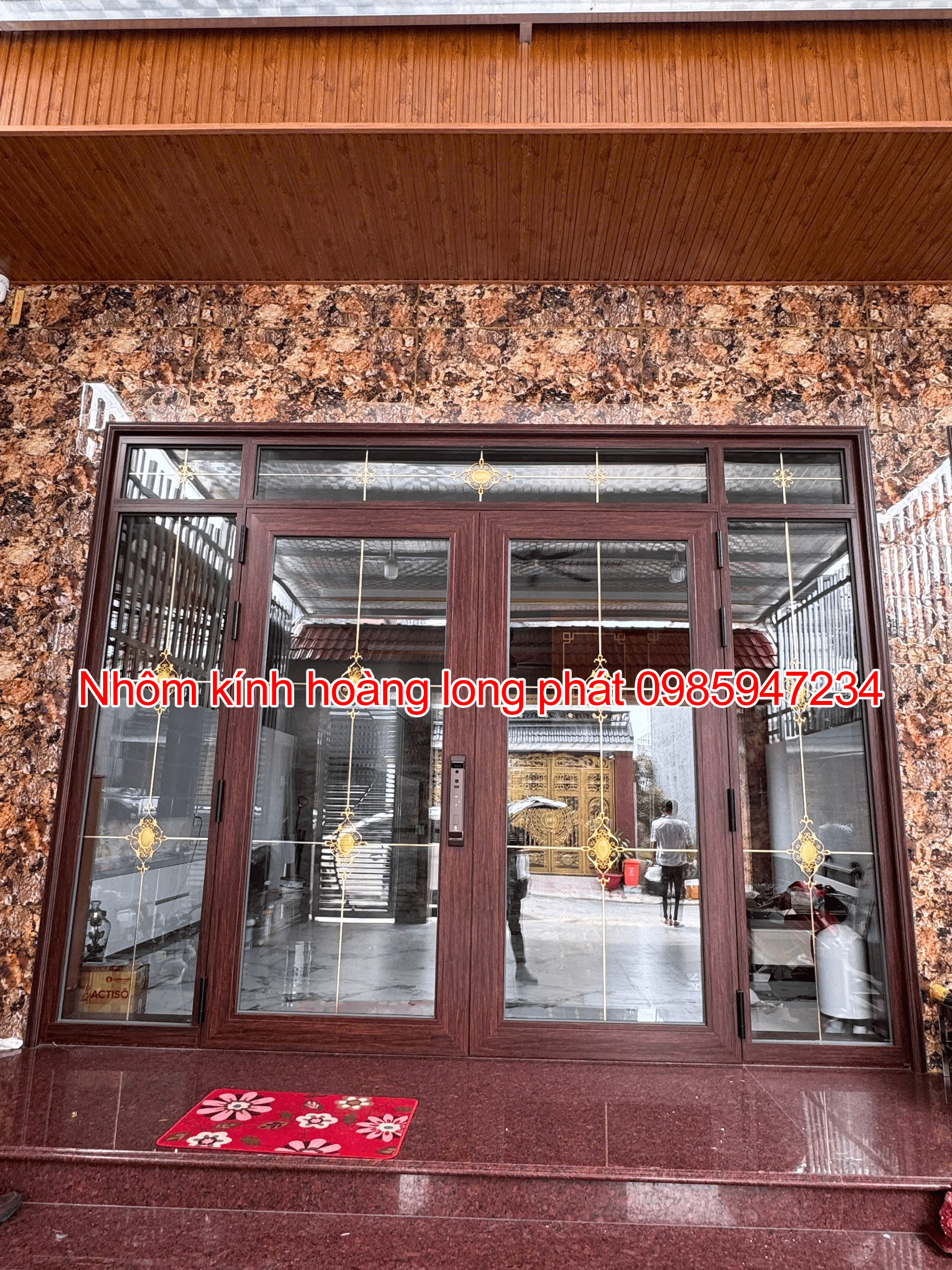 Thi Công Cửa Nhôm Mở Quay 2 Cánh Full Tường Tại Biên Hoà